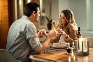 Ученые из США рассказали о последствиях совместного распития алкоголя для мужа и жены