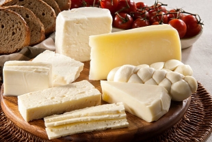 Представлен новый способ биоконсервации белого сыра