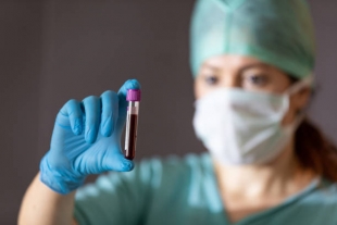 Биологи научились превращать любой тип крови в первую группу