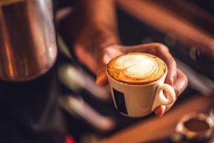 Кофе может защитить человека от COVID-19